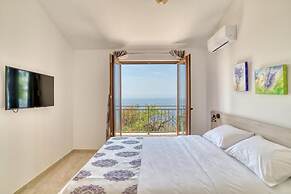 Seaview Villa Lavanda with pool