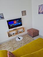 Lux Suites Racecourse Studio Apartments