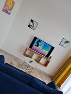 Lux Suites Racecourse Studio Apartments