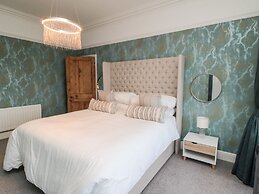 No.20 The Headland
