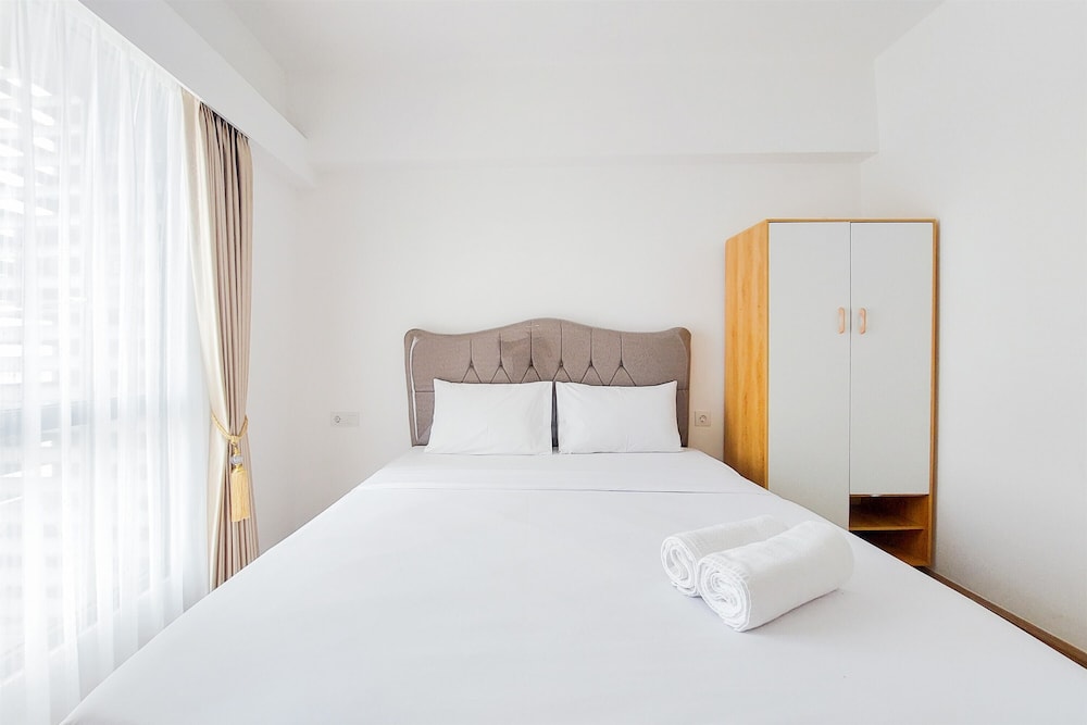Strategic And Simple 3Br Sky House Bsd Apartment