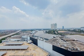 Strategic And Simple 3Br Sky House Bsd Apartment