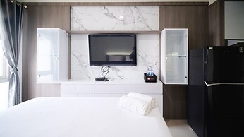 Tidy And Comfy Studio At Bale Hinggil Apartment