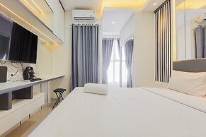 Homey And Nice Studio At Transpark Bintaro Apartment