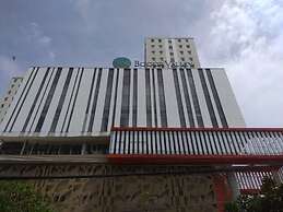Modern Look 2Br At Bogor Valley Apartment