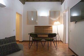 Piazza Navona Charming Apartment