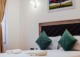Masoor Homes by Edmor Suites