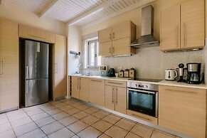 Riglia Villas.