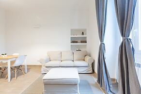 Moscova Modern Apartment