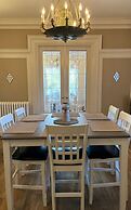 Stirling House Bed & Breakfast