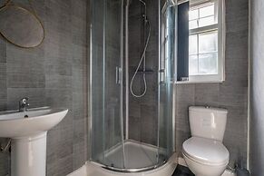 Immaculate 1-bed Studio1 in Coventry