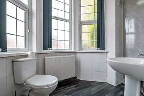 Beautiful 1-bed Studio4 in Coventry