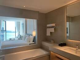 AlaCarte Ha Long
