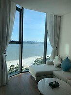 AlaCarte Ha Long