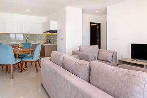 Corundum Breeze Negombo