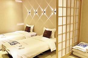 Ducale Garden Hotel 99