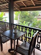 Luang Prabang Residence & Travel