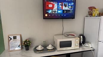 Comrades Oasis Guest House