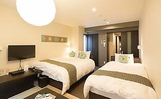 Gion Hanna STAY