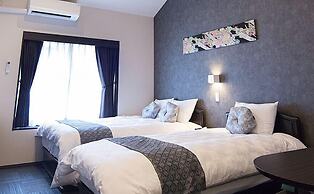 Gion Hanna STAY