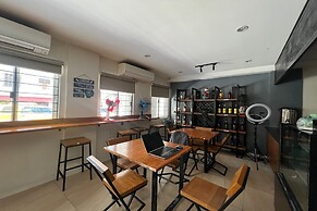 Khotel near T3 Airport