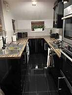 House With Modern Interior, Conveniently Located