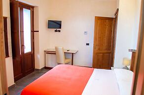 Palazzo Iaquinta - Rooms & Restaurant