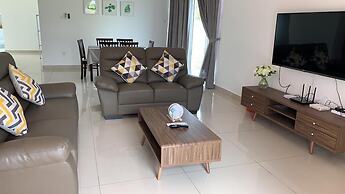 Hom Villa 16-25 pax