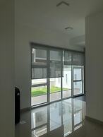 Hom Villa 16-25 pax