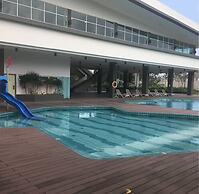 Hom Villa 16-25 pax
