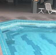 Hom Villa 16-25 pax