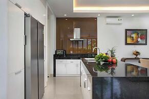 The Ocean Suites