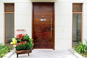 The Ocean Suites