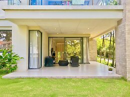 The Ocean Suites
