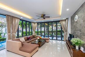 The Ocean Suites