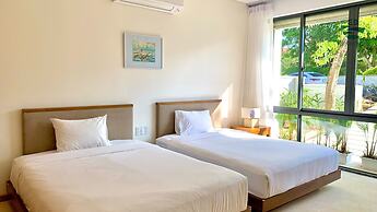 The Ocean Suites