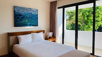 The Ocean Suites