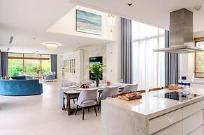 The Ocean Suites