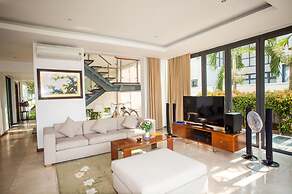 The Ocean Suites