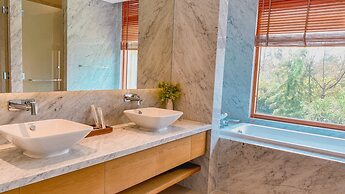 The Ocean Suites