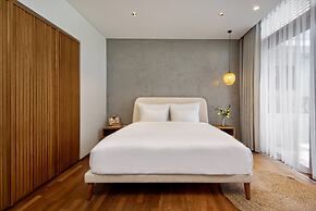 The Ocean Suites