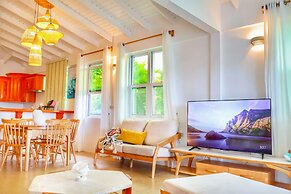Blue Whale Villa