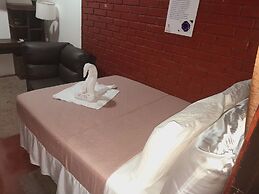 Seven Days Hotel B&B