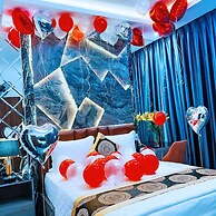 GRAD Queen Hotel 2 - Ha Dong