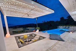 Stylish Sea View Villa 5 Bedrooms -KBR13