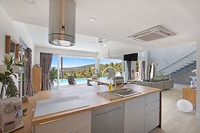Stylish Sea View Villa 5 Bedrooms -KBR13