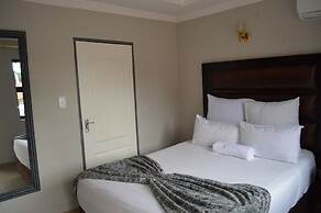 Emirates Garden Lodge