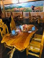 Explore Mara Camp