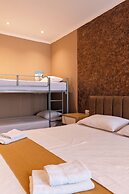 Lider Hotel