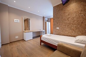 Lider Hotel